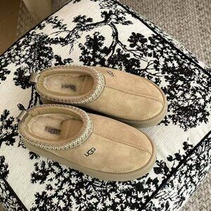 Ugg Tazz Tasman Platform Slippers Beautiful Mustard Seed